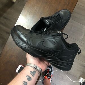 Mens Nike Air Monarch ‘Triple Black size 12
